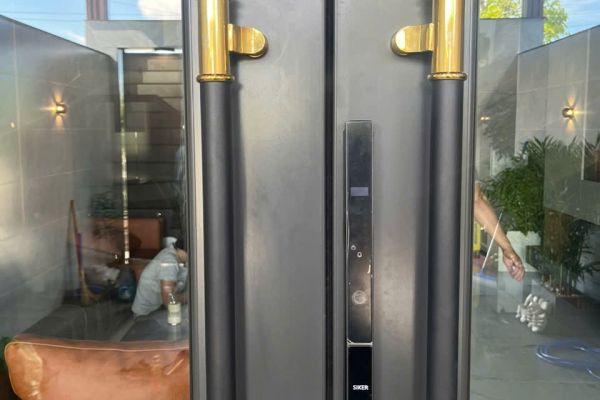 KHÓA VÂN TAY KTS140 CHO CỬA THỦY LỰC 2 CÁNH